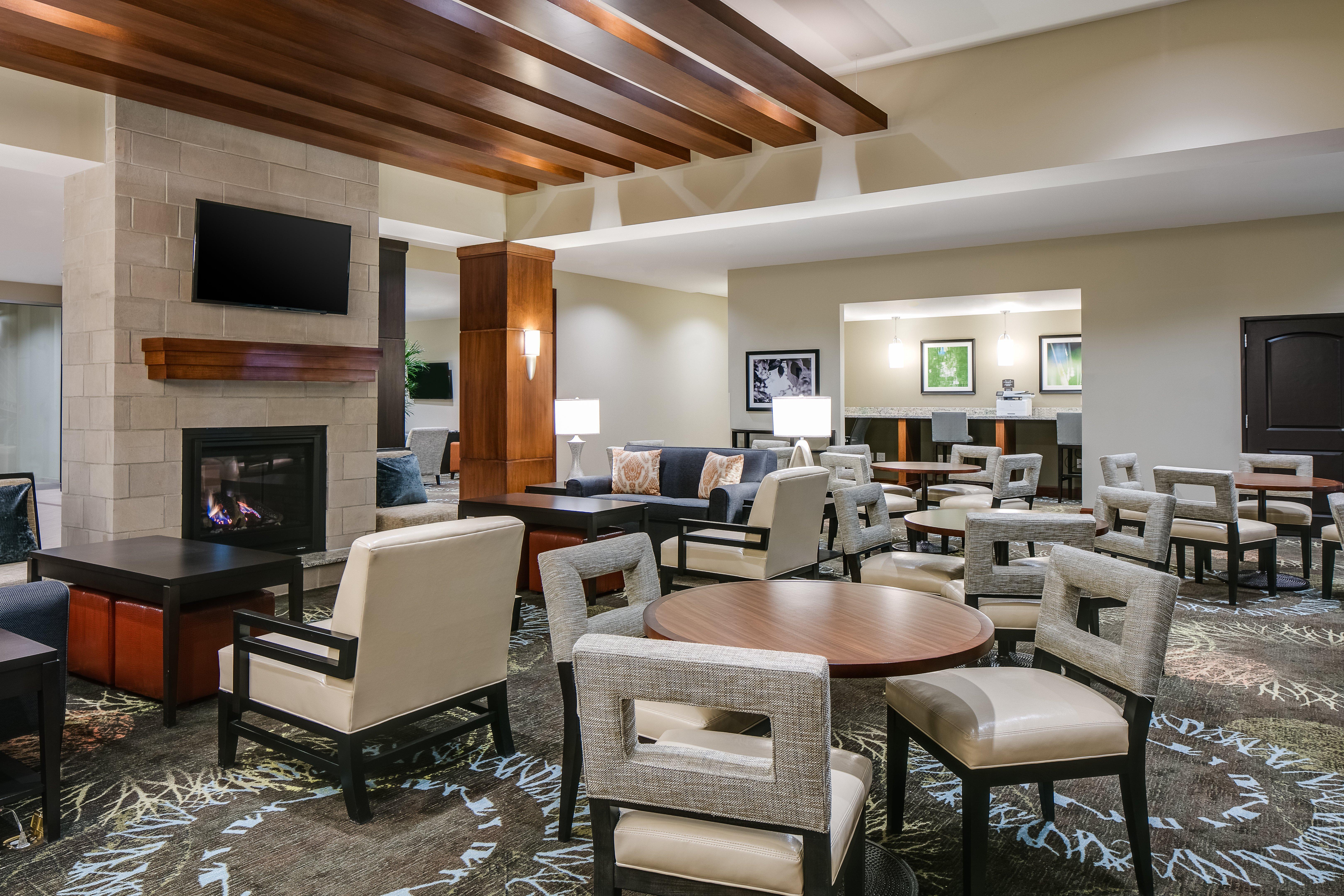 Staybridge Suites Des Moines Downtown By Ihg Екстериор снимка