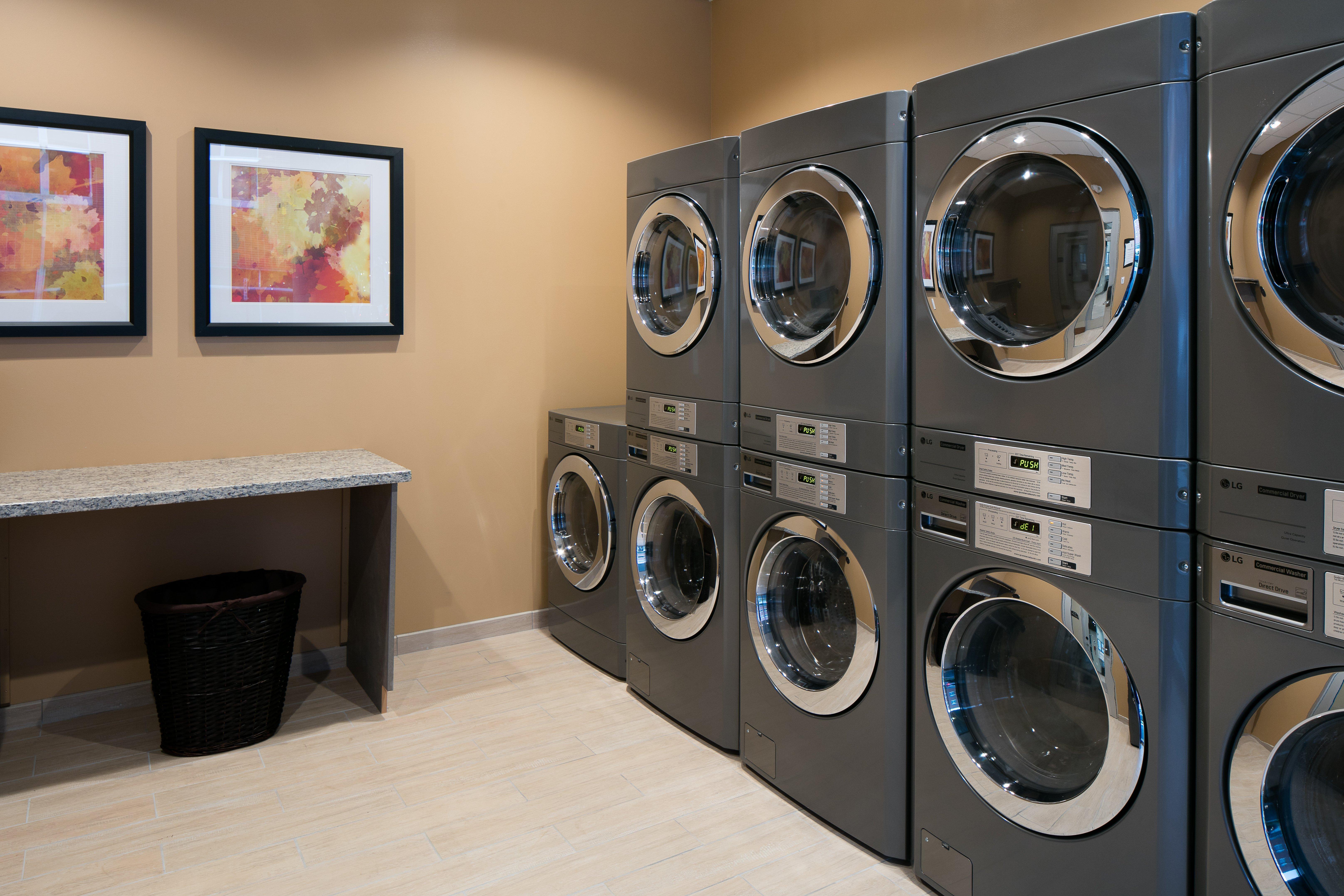 Staybridge Suites Des Moines Downtown By Ihg Екстериор снимка