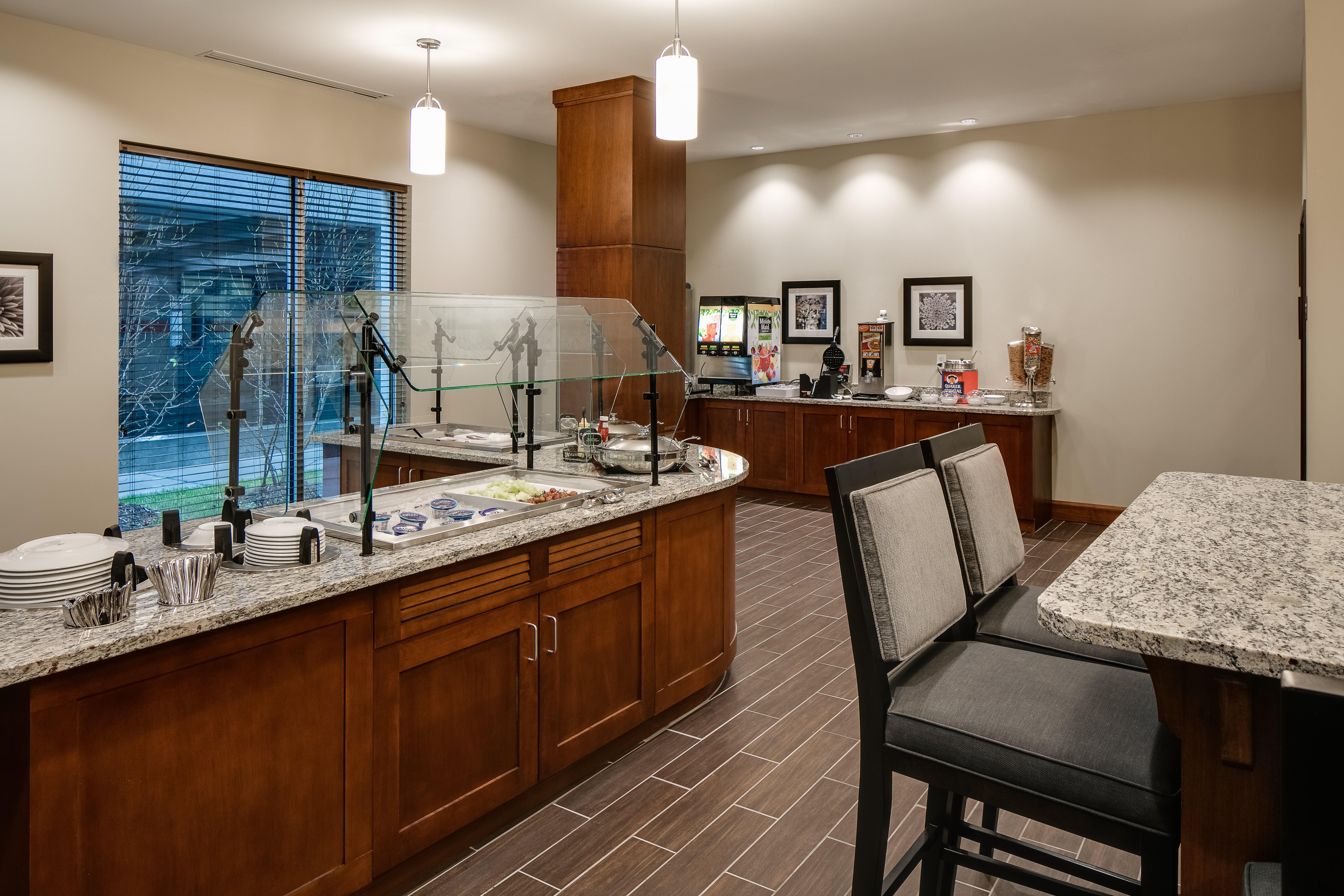 Staybridge Suites Des Moines Downtown By Ihg Екстериор снимка