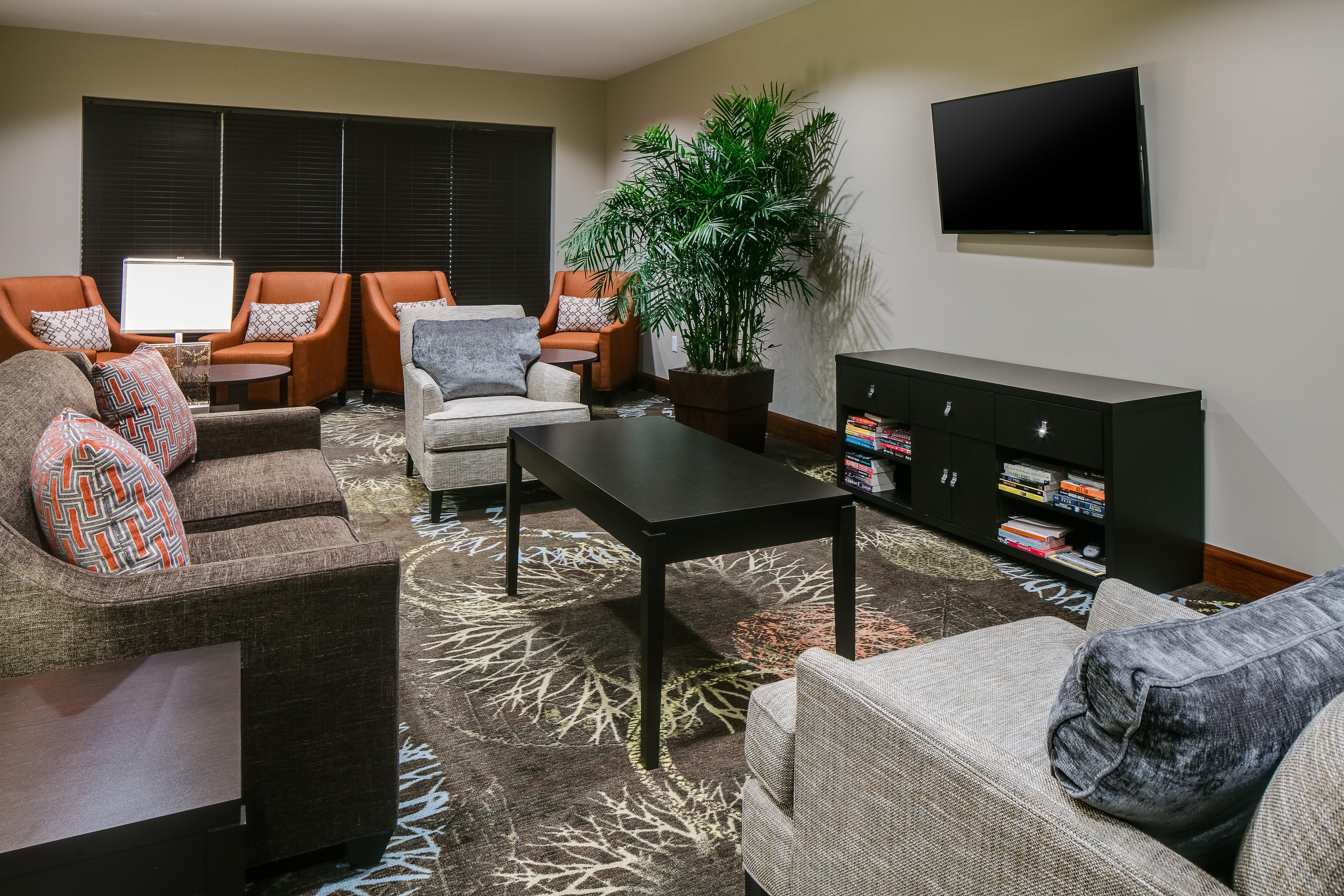 Staybridge Suites Des Moines Downtown By Ihg Екстериор снимка